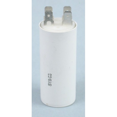 CONDENSATEUR 8 UF                       